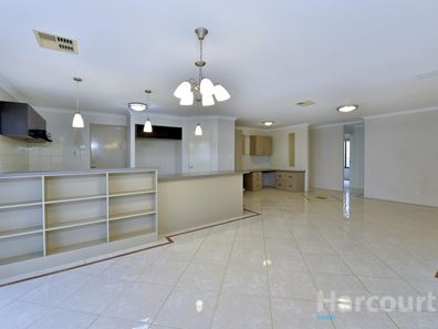 10 Kerkeri Heights, Lakelands WA 6180