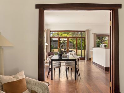 104 Dalkeith Road, Nedlands WA 6009