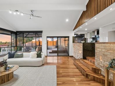 17 Tresise Street, Carine WA 6020