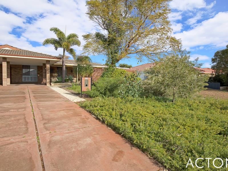 2/30 McLarty Road, Halls Head WA 6210