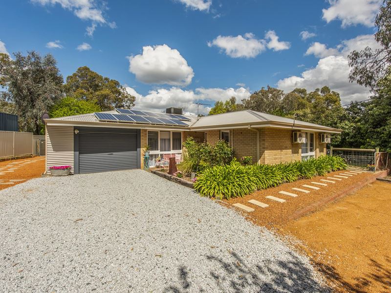 515 Martin Road, Mundaring WA 6073