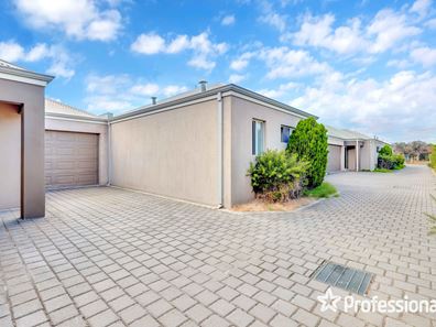 72D Station Street, Cannington WA 6107