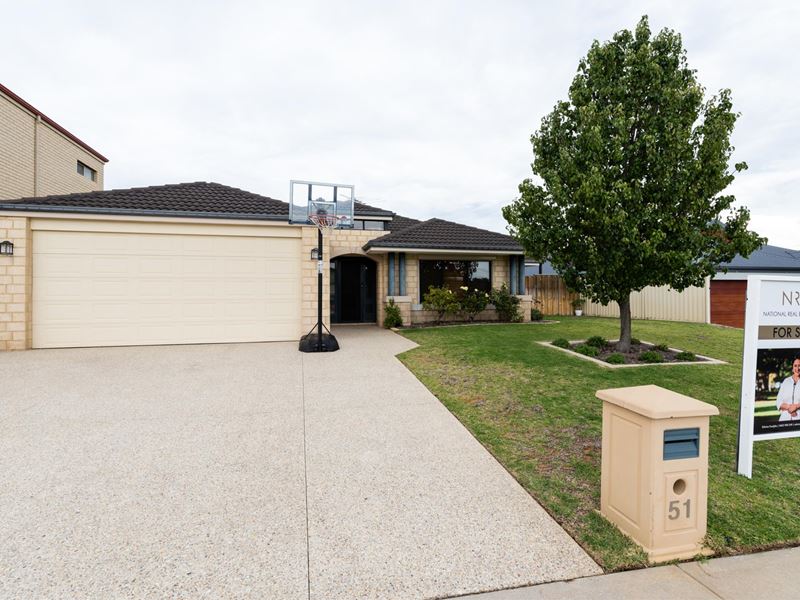 51 Regency avenue, Madeley WA 6065