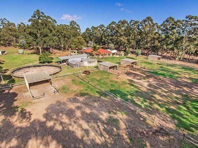 26 Karbro Dr, Cardup WA 6122