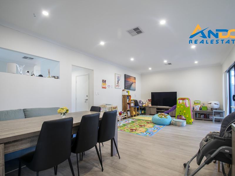 2 Mapleton Place, Duncraig