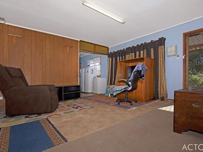 7 Yallan Street, Mandurah WA 6210
