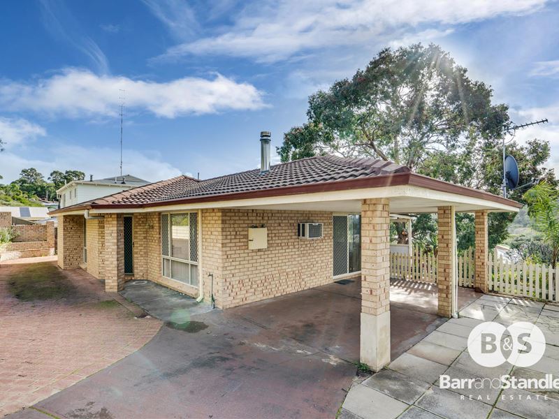 4 Lewis Place, Withers