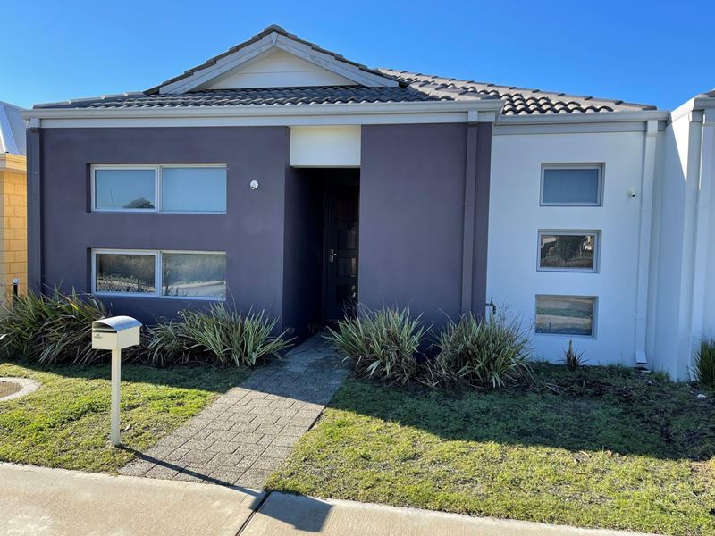 14 Lexington Promenade, Caversham WA 6055