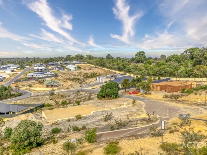 14 Riverhill Crest, Dawesville