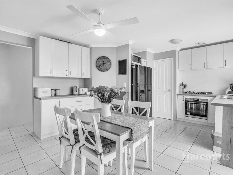 9/4 Binnar Court, Erskine