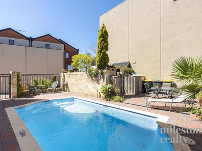 5/7 Bellion Drive, Hamilton Hill WA 6163