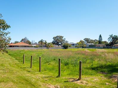 26 Parnell Parade, Bassendean WA 6054