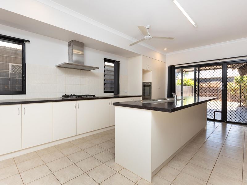 73 Tanami Drive, Bilingurr