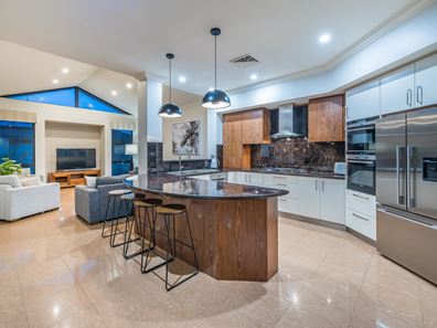 7 Sarus Rise, Gwelup WA 6018