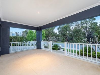 124 Roxburghe Drive, The Vines WA 6069