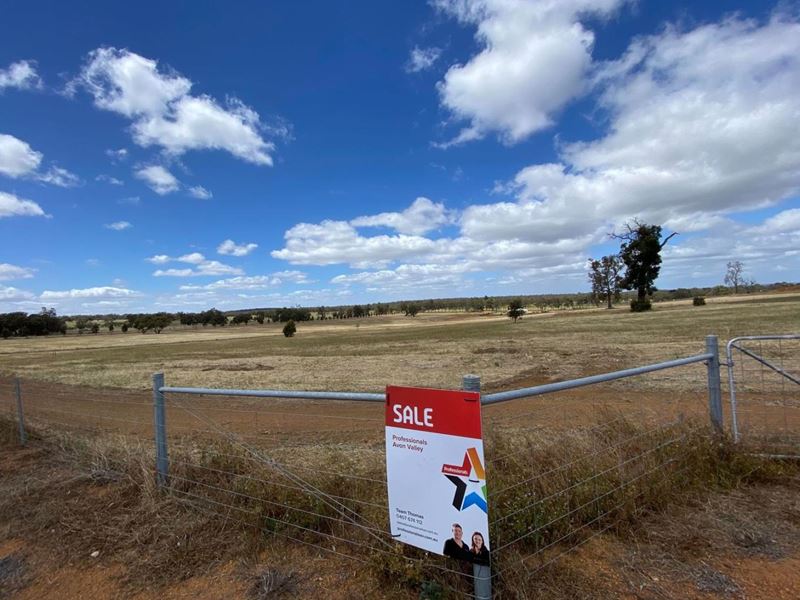 12 Boodja  road, Wundowie
