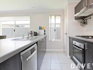 11 Montane Turn, Banksia Grove WA 6031