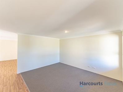 10 Jonquil Loop, Seville Grove WA 6112