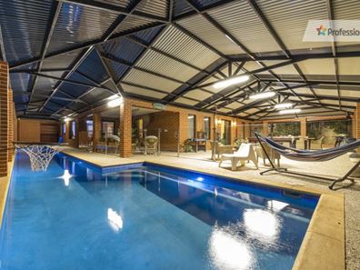 40 Taittinger Grove, The Vines WA 6069