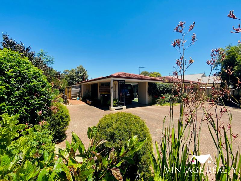25b North Crescent, Byford