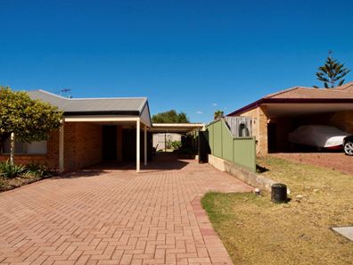 15 Holwell Gardens, Clarkson WA 6030