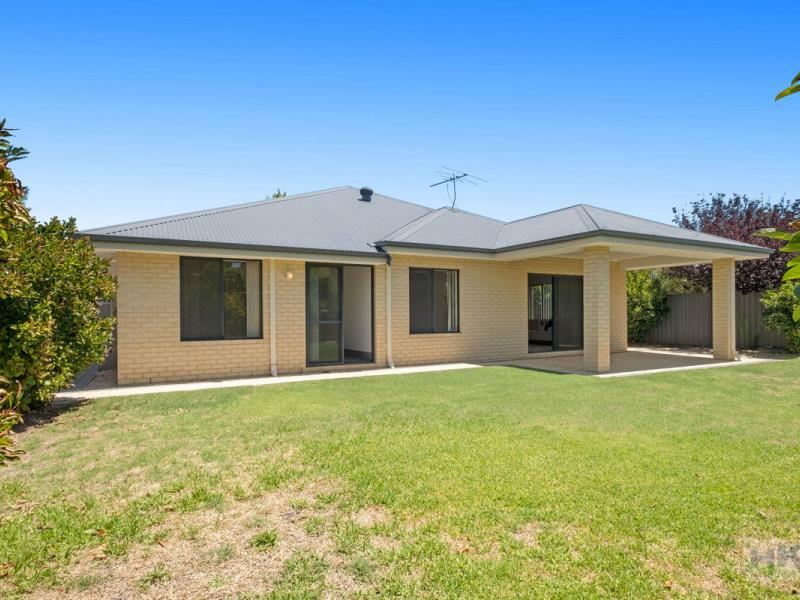 3 Pyrton Street, Aveley WA 6069