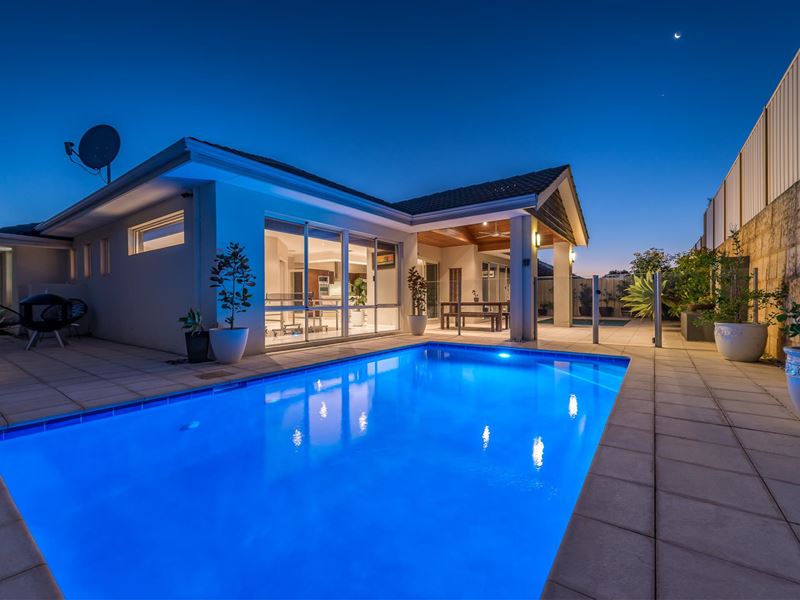 2 Baird  Way, Tapping