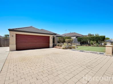 53 Seascapes Blvd, Halls Head WA 6210