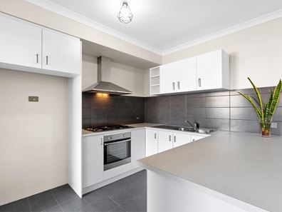 19A Eureka Rd, Wilson WA 6107