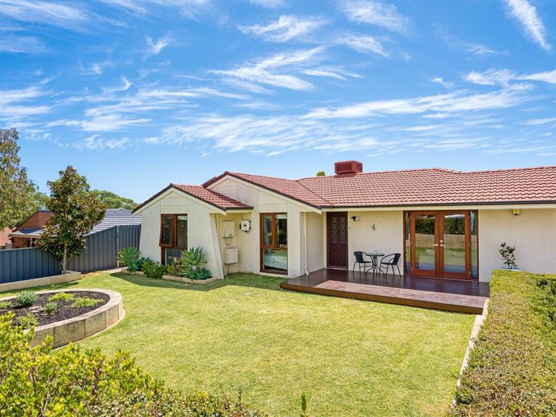 4 Philmore Crescent, Kardinya