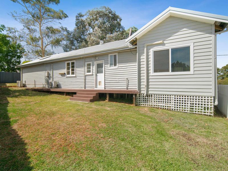 2 Koolgoo Way, Koongamia WA 6056