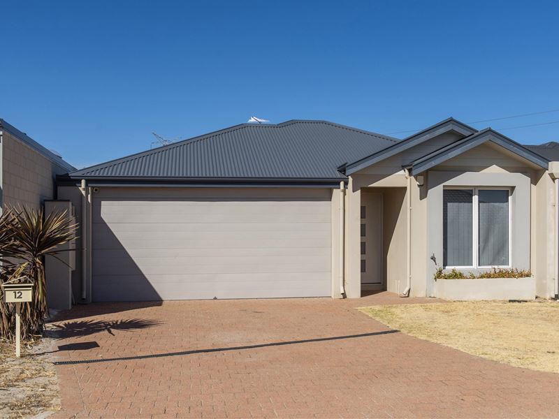12 Greenwich Way, Success
