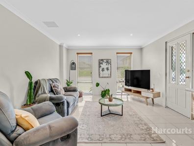 3 Kardan Loop, Falcon WA 6210