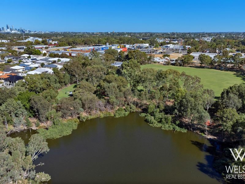 118 Daly Street, Belmont