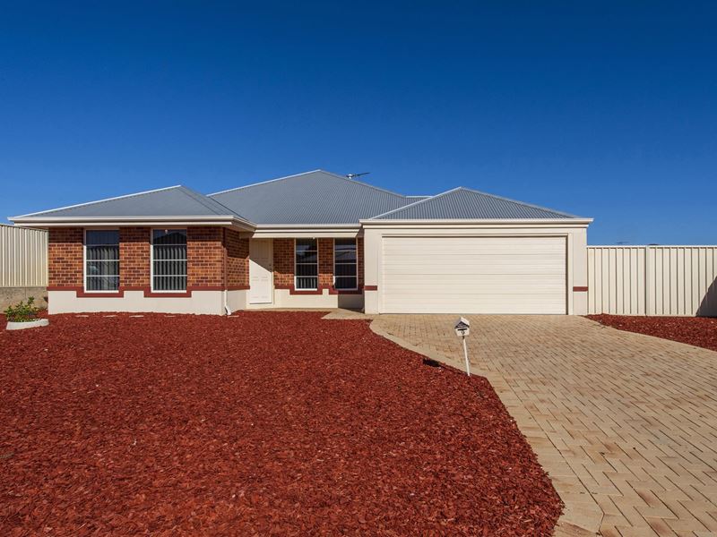 9 Kuri  Way, Secret Harbour