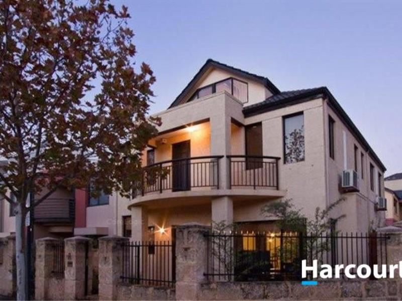 26 Haig Park Circle, East Perth WA 6004