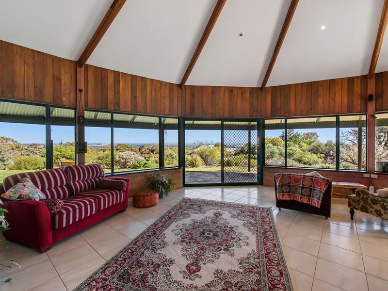 15 Sexton Drive, Moresby