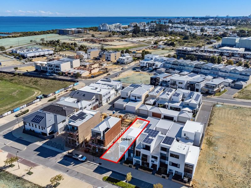 16 Moonlight Street, North Coogee