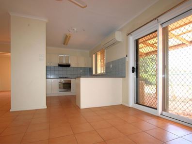 27 Etrema Loop, South Hedland WA 6722