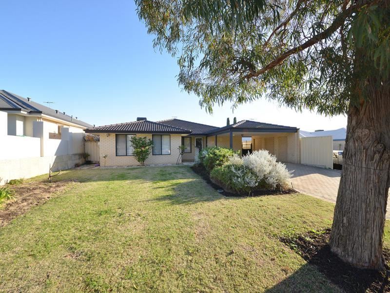 15 Messina Drive, Sinagra