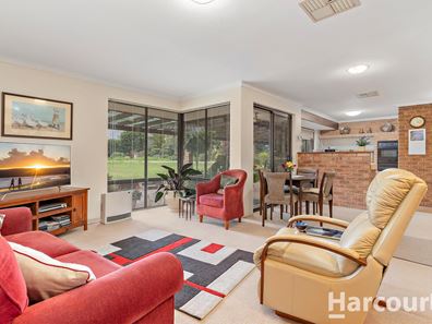 41 Luckhurst Drive, Mandurah WA 6210