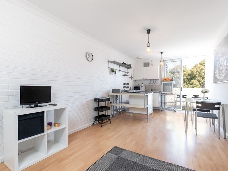 77/12 Tenth Avenue, Maylands