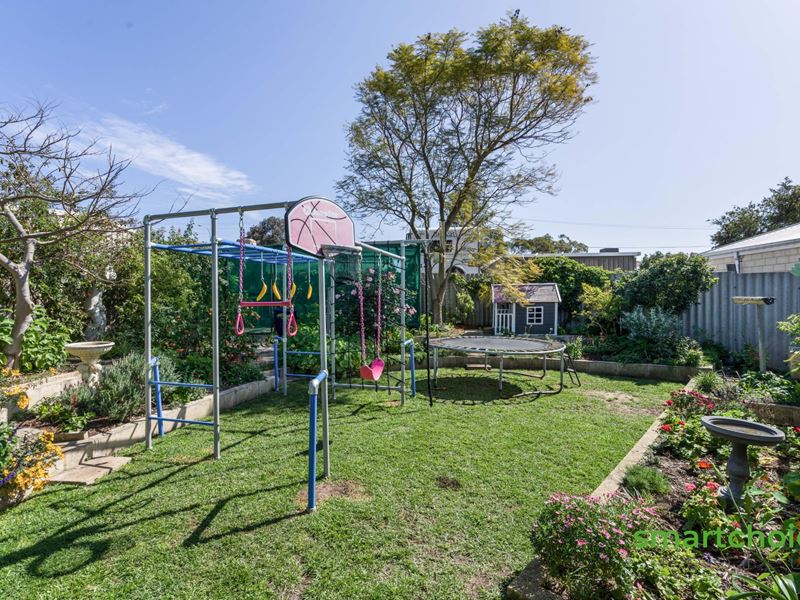 11B Notley Court, Samson