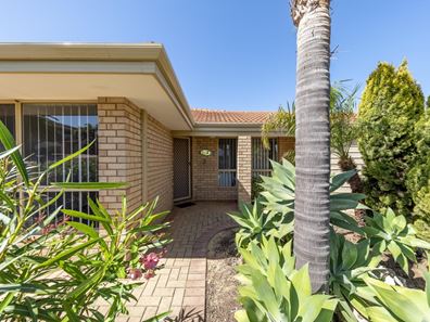 3 Magnolia Rise, Halls Head WA 6210