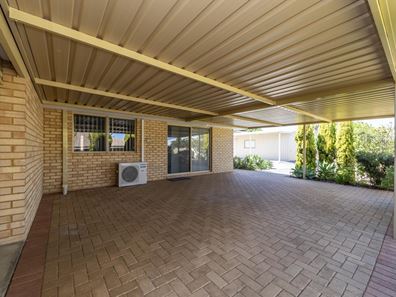 3 Magnolia Rise, Halls Head WA 6210