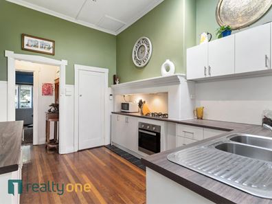 42 Fourth Avenue East, Maylands WA 6051