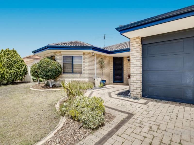 61 Jindare Loop, Carramar