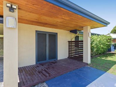 13 Firetail Court, Seville Grove WA 6112