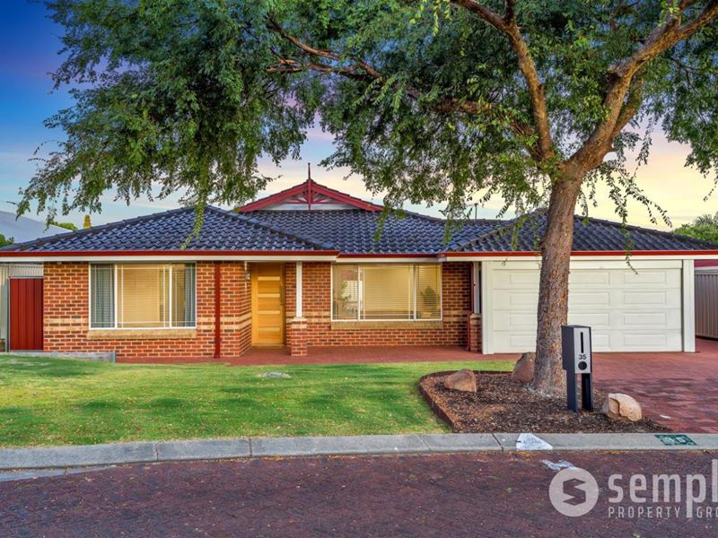 35 Mahogany Loop, Atwell