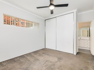 4/56 Charles Street, Midland WA 6056